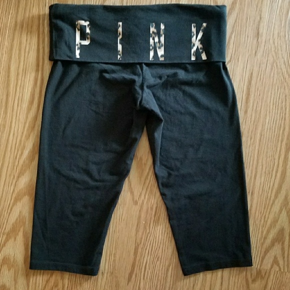 PINK Victoria's Secret Pants - PINK Victoria Secret Yoga Capris